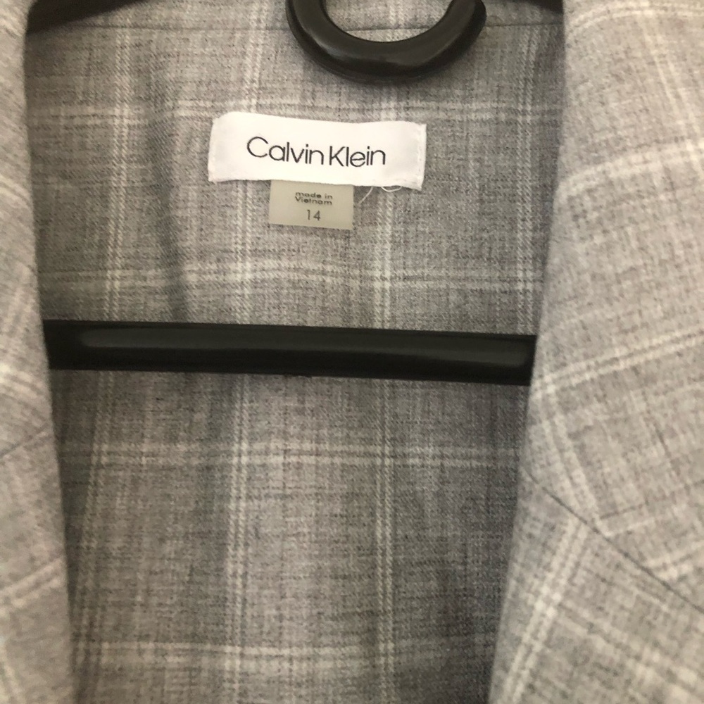 Calvin Klein Gray Sport Coat with Classic Plaid Design
